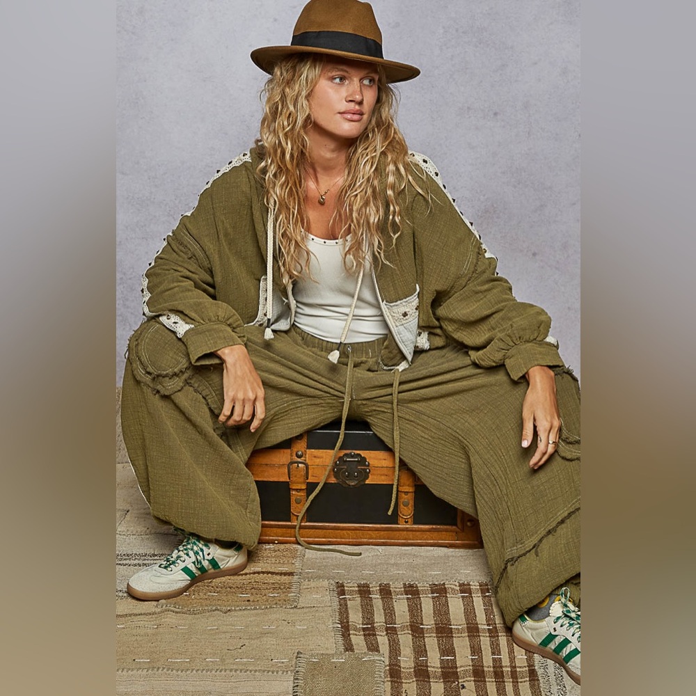 POL SET Olive Green Women's Studded Set